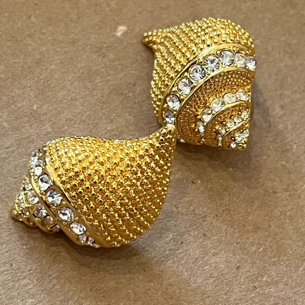 KENNETH JAY LANE SEASHELL PIERCED EARRINGS MARKED, GOLDTONE